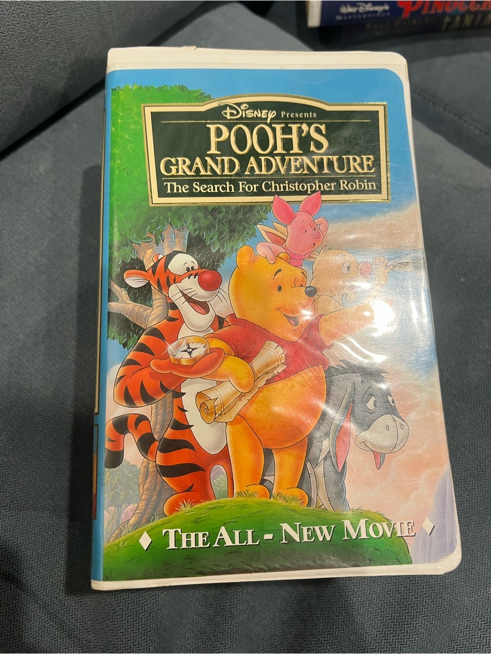 Disney VHS Set - Purple, Red, Blue Spines - Picture 2 of 7